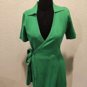 Diane Von Furstenberg Green tie mini dress